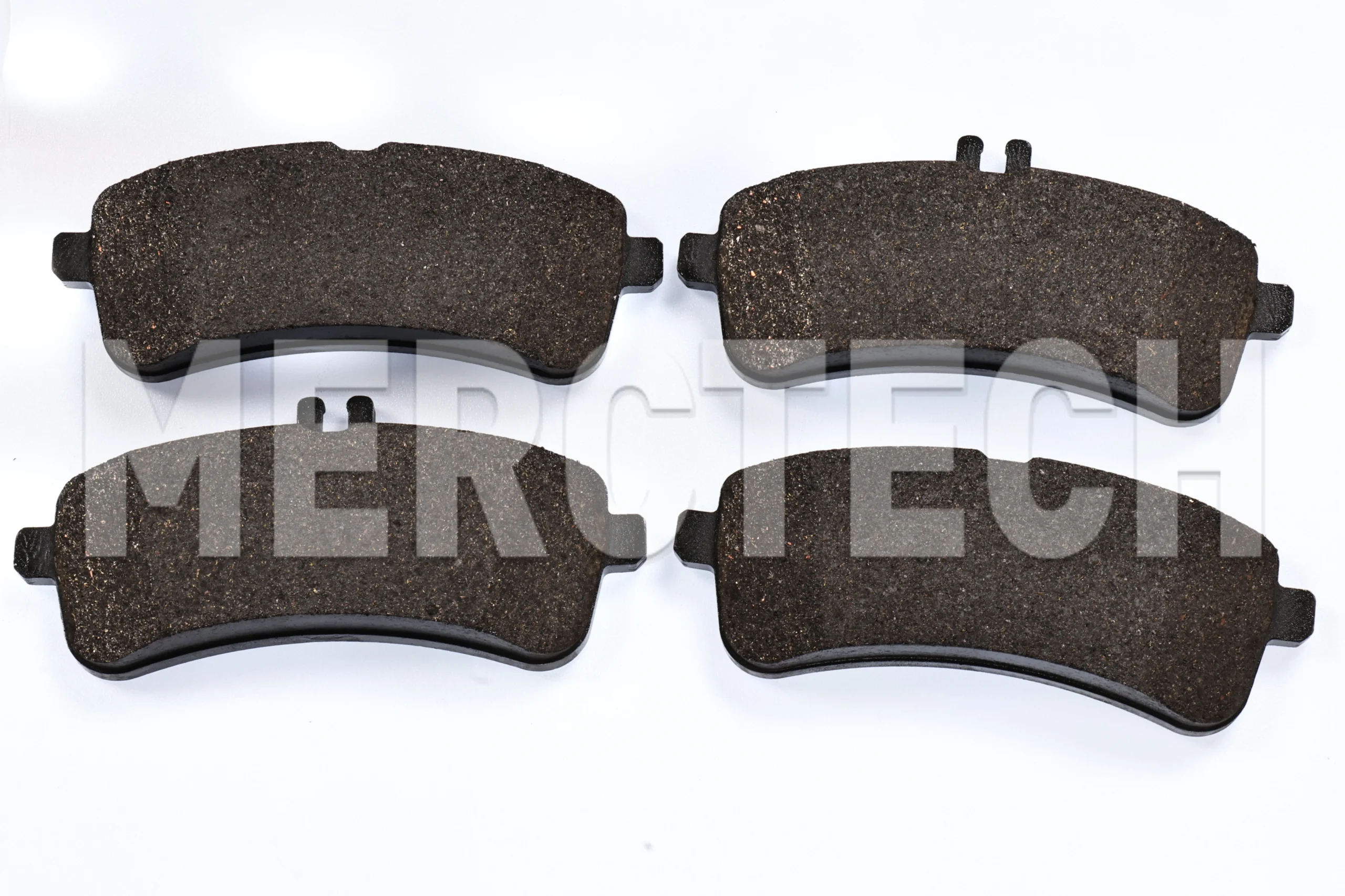 mercedes benz e200 w213 series rear brake pads a0004203204 oem & new