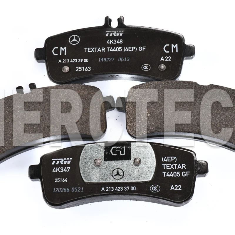 mercedes benz e200 w213 series rear brake pads a0004203204 oem & new