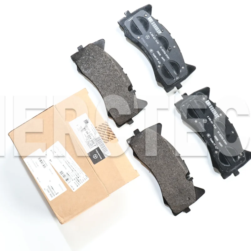 brake pads front wheel, suitable for 2015 2021 model amg gt (c190) (c205), original new a004205004