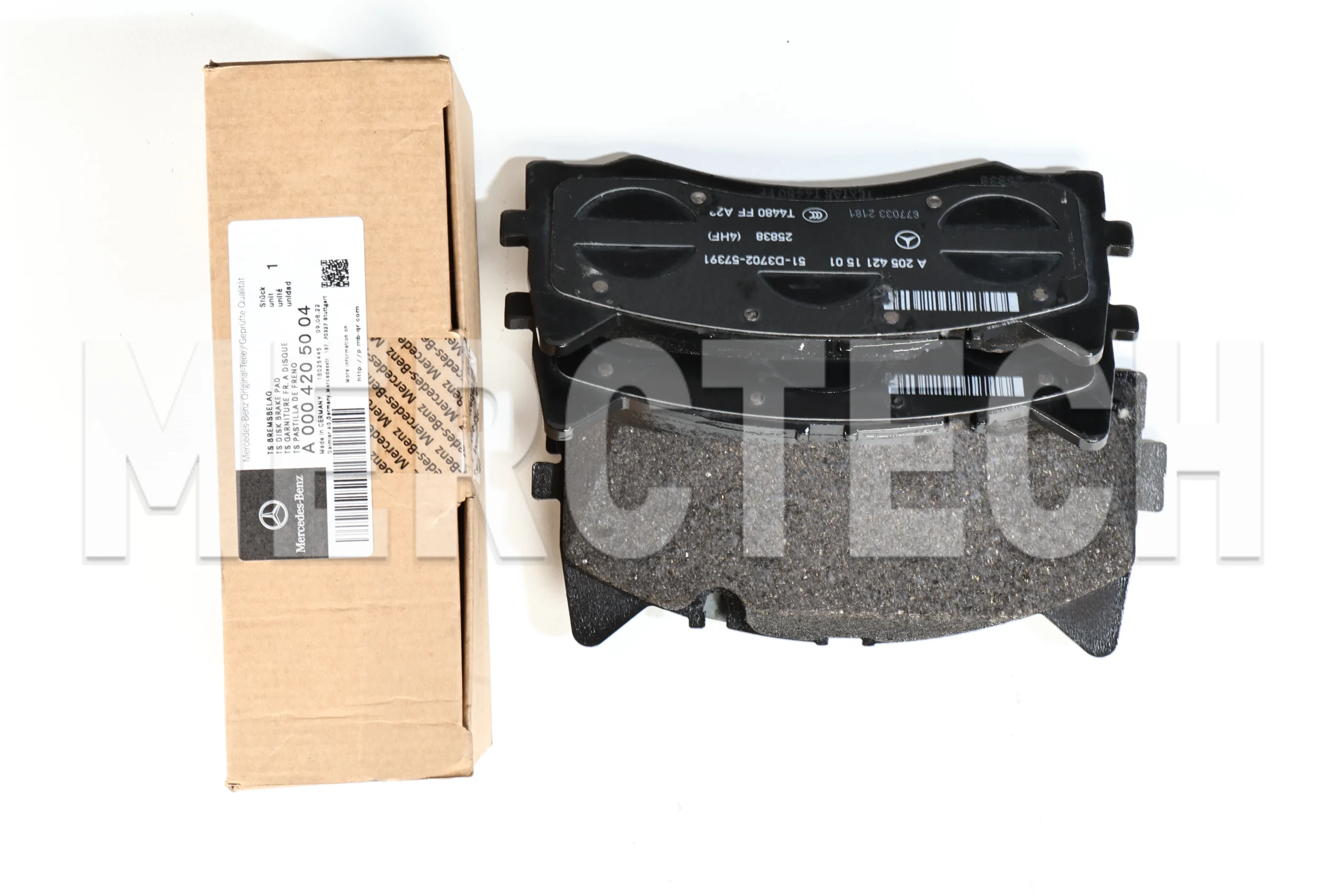 brake pads front wheel, suitable for 2015 2021 model amg gt (c190) (c205), original new a004205004