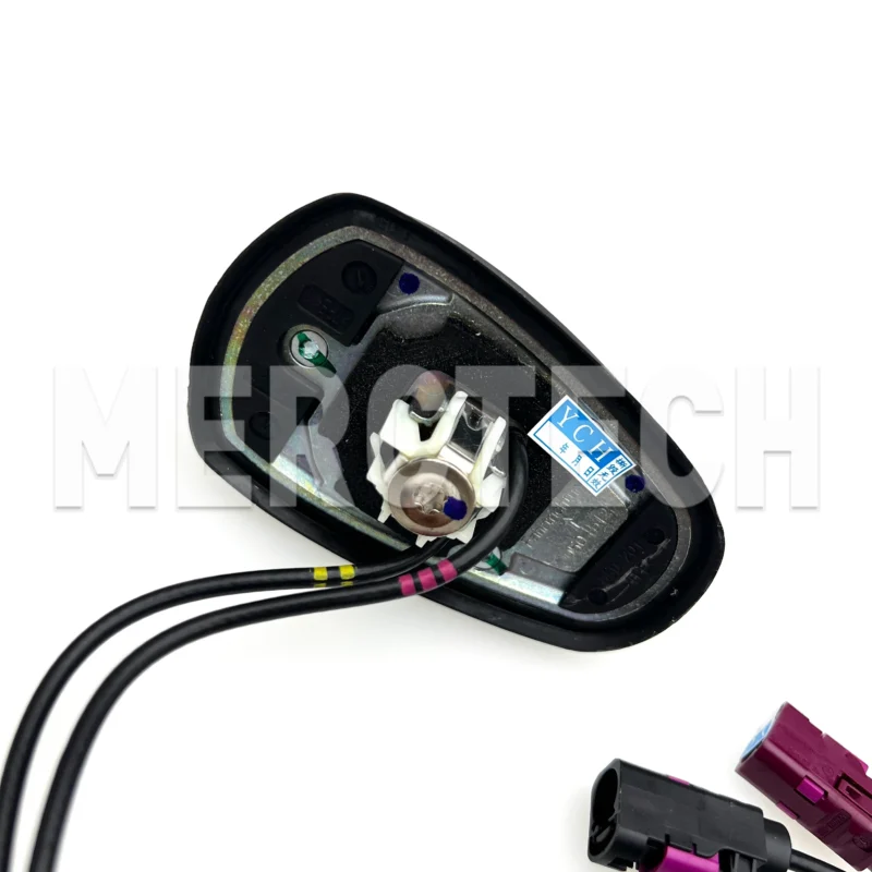 10 14 mercedes w204 c250 e350 e550 shark fin radio antenna 2048207275 black oem