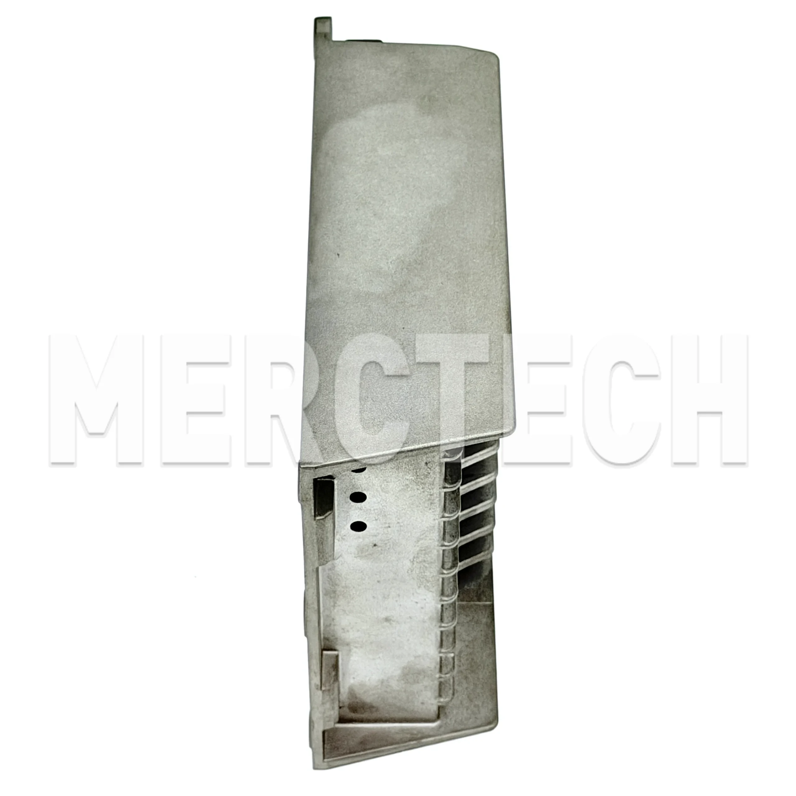 mercedes benz w212 e class harman becker audio amplifier a2129008208